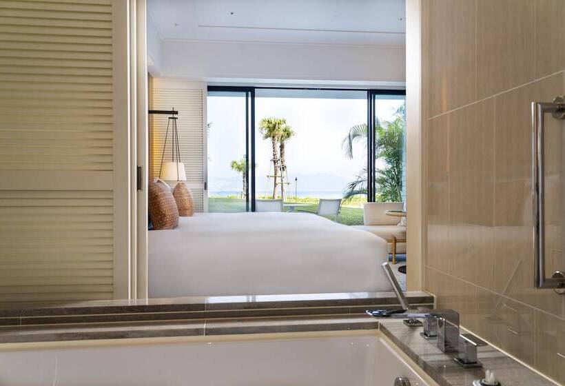 غرفة ديلوكس سرير كينج, Halekulani Okinawa