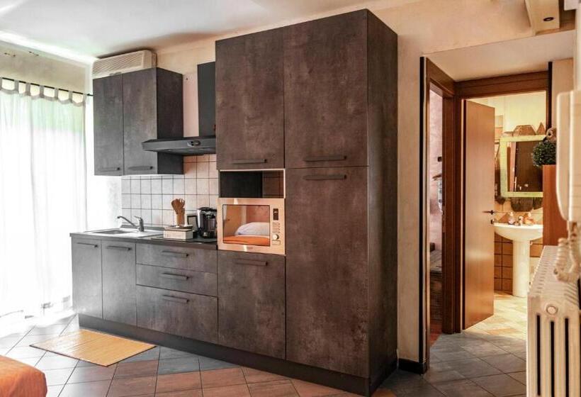 آپارتمان 1 خوابه با بالکن, Marconi Rooms And Apartments