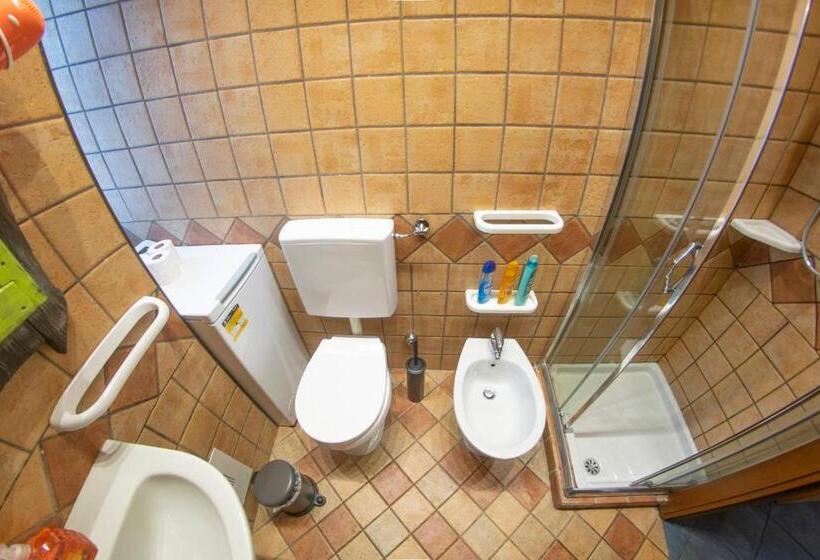 آپارتمان 1 خوابه با بالکن, Marconi Rooms And Apartments