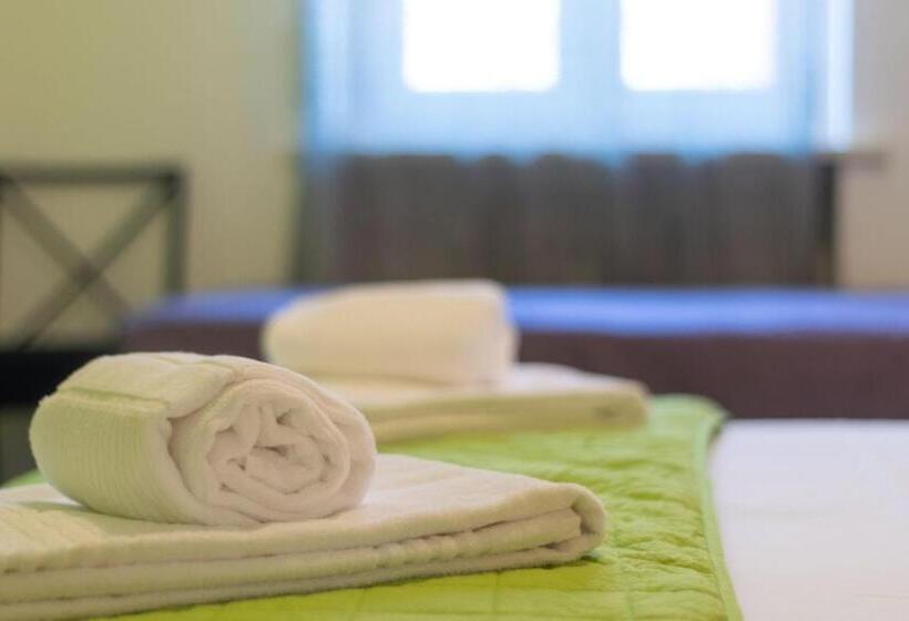 آپارتمان 2 خوابه, Marconi Rooms And Apartments