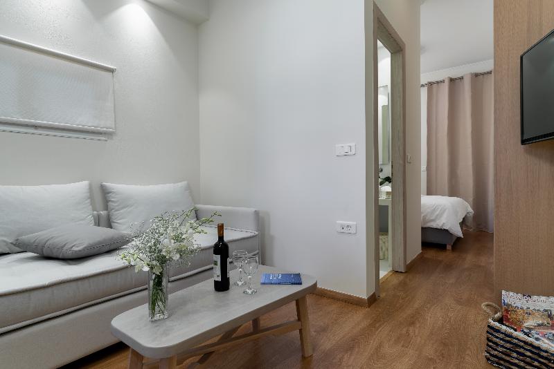 جناح إدارى, Porto Vecchio Luxury Suites