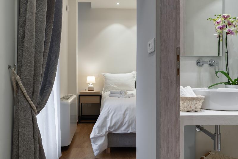 جناح إدارى, Porto Vecchio Luxury Suites