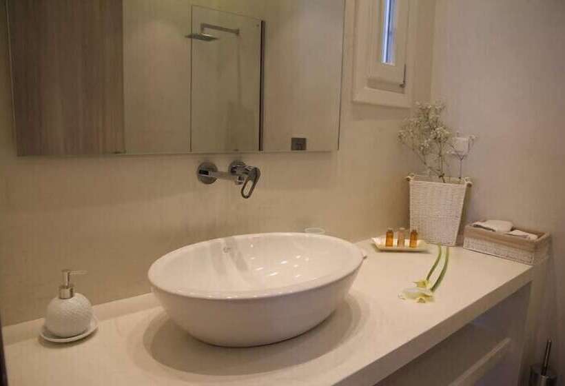 Люкс Superior, Porto Vecchio Luxury Suites