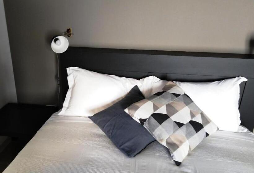 חדר סטנדרט, Acetylene B&b