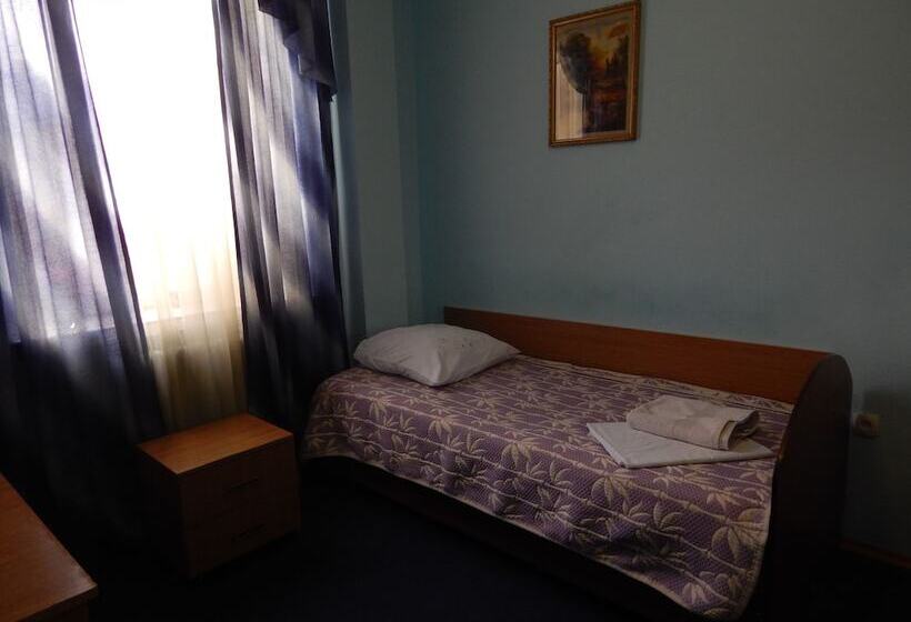 غرفة قياسية فردية, Argo