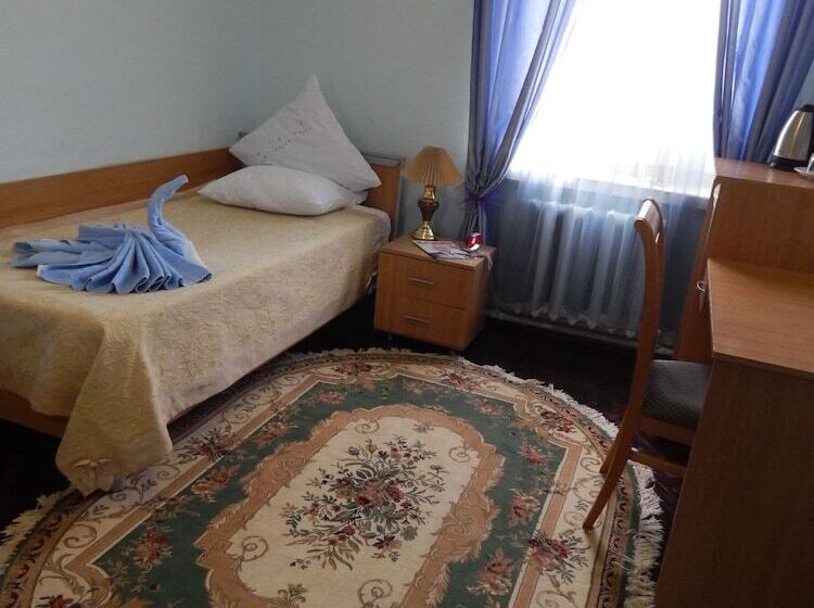 غرفة قياسية فردية, Argo