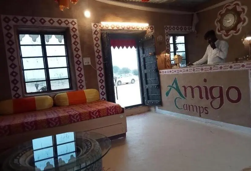 Classic Kolmen Hengen Huone, Collection O 24960 Amigo Camps
