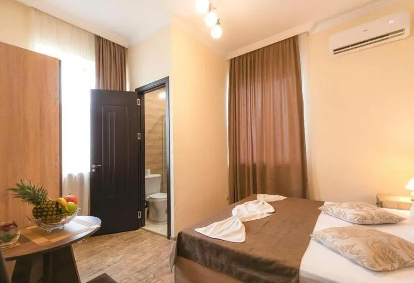 اتاق استاندارد, Guest House   Mk