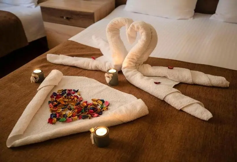 اتاق استاندارد سه نفره, Guest House   Mk