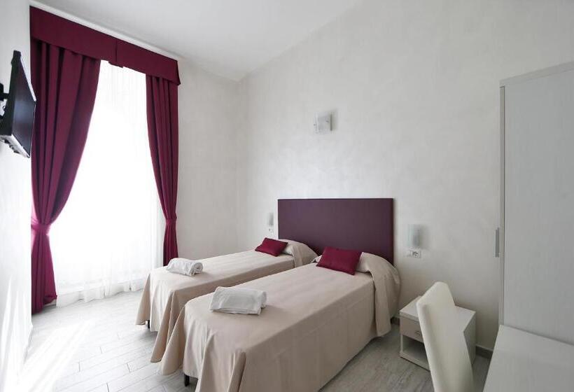 اتاق استاندارد, 47 Steps