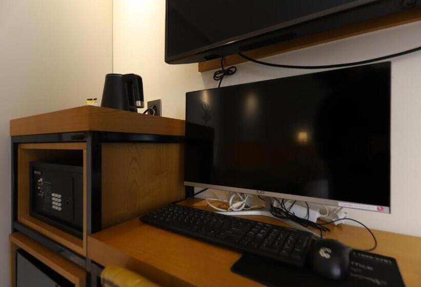 חדר דלוקס נוף לים, Brooks Business