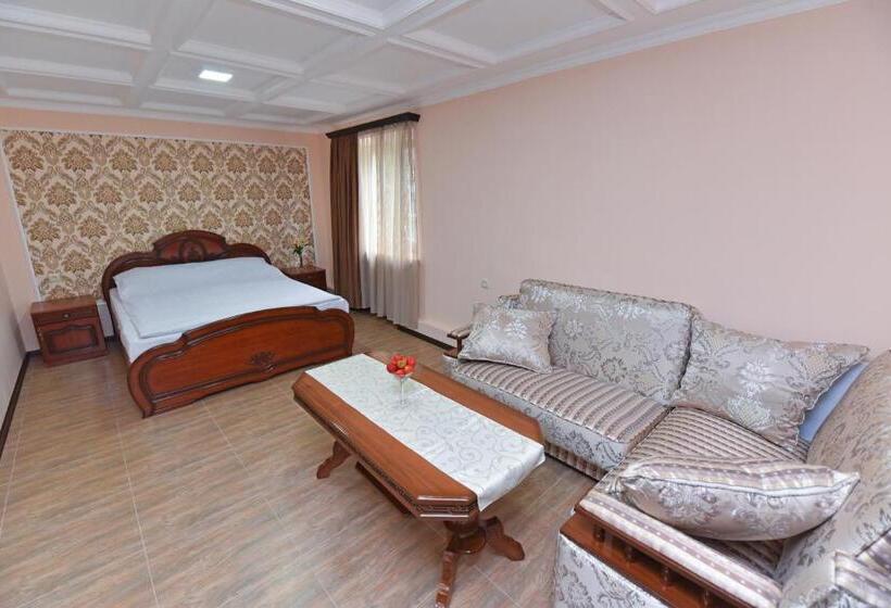 جناح سرير كينج, Old City Hotel Alaverdi