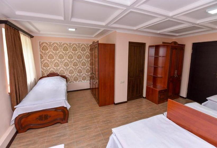 غرفة ديلوكس ثلاثية, Old City Hotel Alaverdi