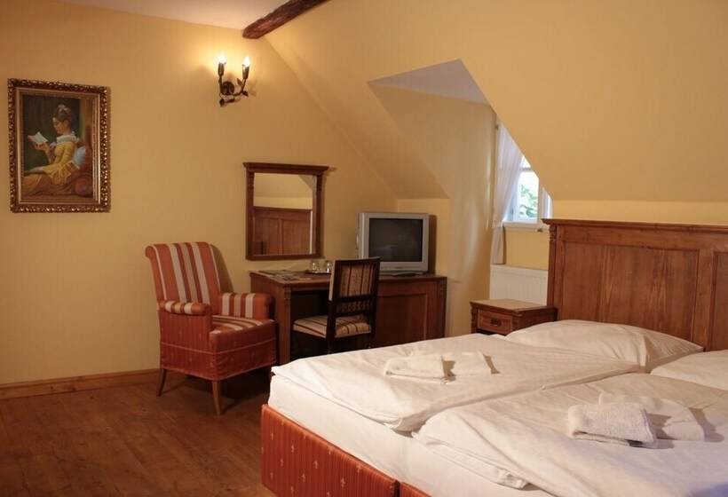 スタンダード４人部屋, Penzion Cosmopolitan Ii