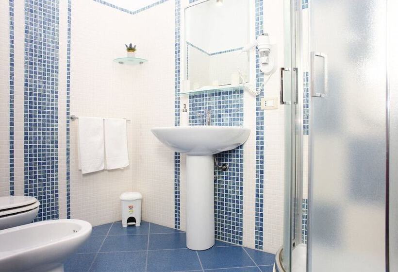 四人高级间, Coralia Bed & Breakfast