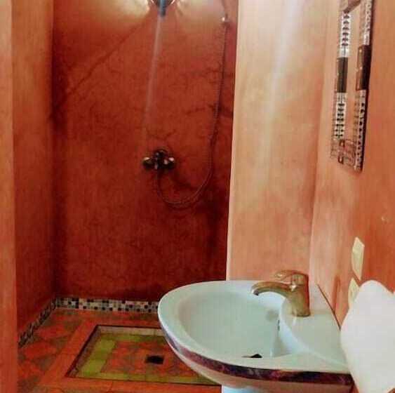 غرفة أساسية, Dar Soulaimane