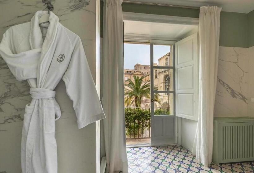 סוויטה נשיאותית, Seven Rooms Villadorata