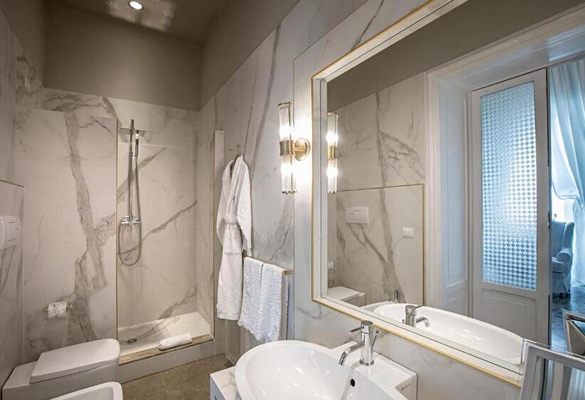 اتاق استاندارد با چشم‌انداز, Seven Rooms Villadorata