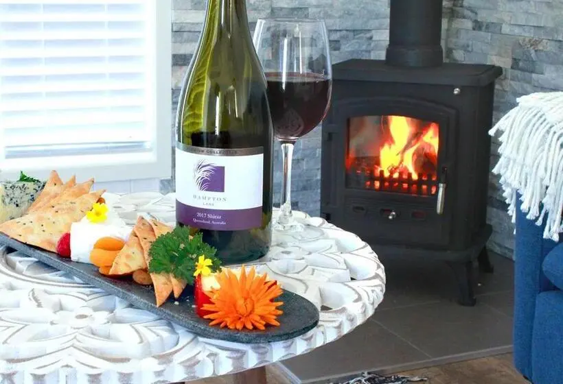 Deluxe-studio, Hampton Estate Wines