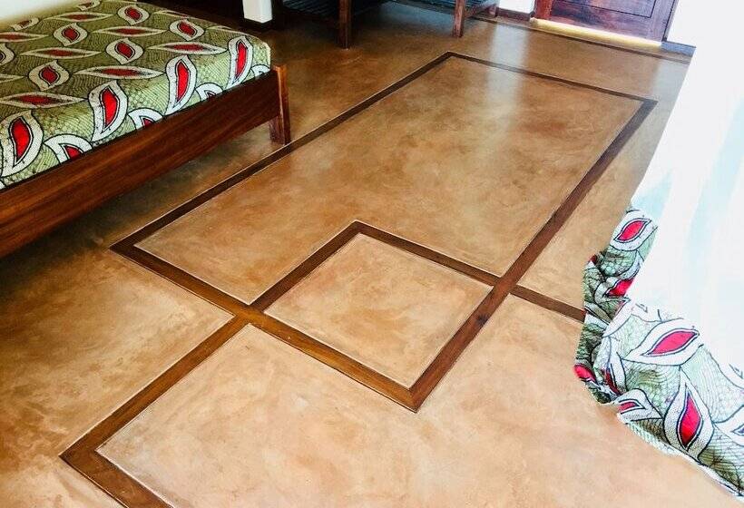 خانه 1 خوابه, Asdunas Lodge