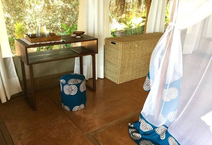 چادر با خدمات رفاهی لوکس, Asdunas Lodge