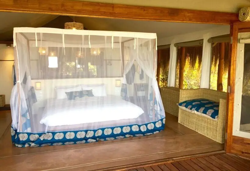 چادر با خدمات رفاهی لوکس, Asdunas Lodge