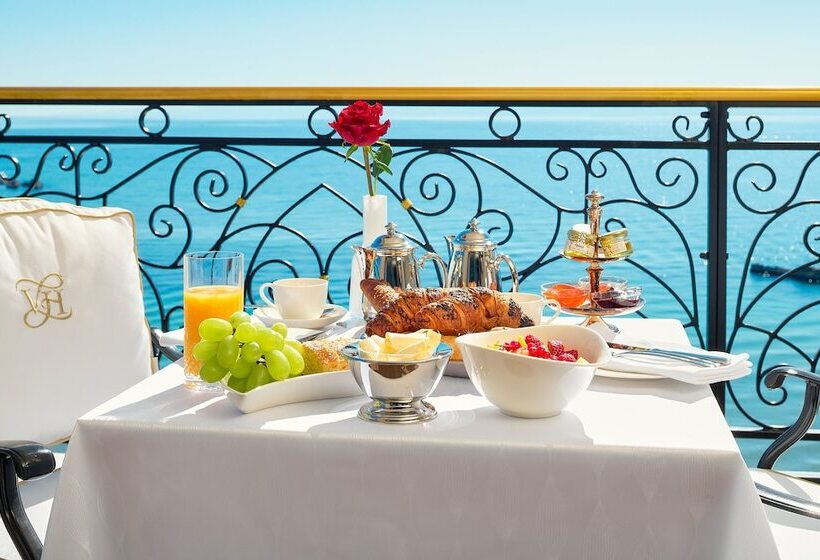 اتاق لوکس با تخت بزرگ, Villa Harmony