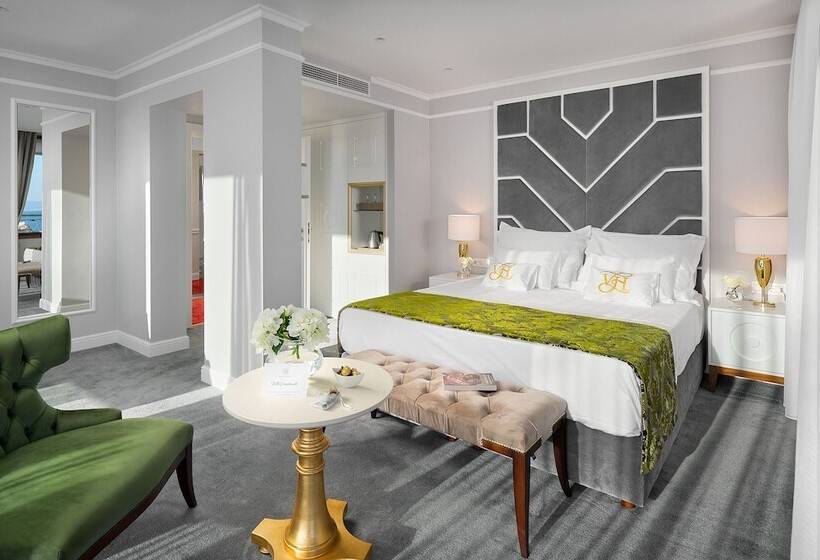 اتاق لوکس با تخت بزرگ, Villa Harmony