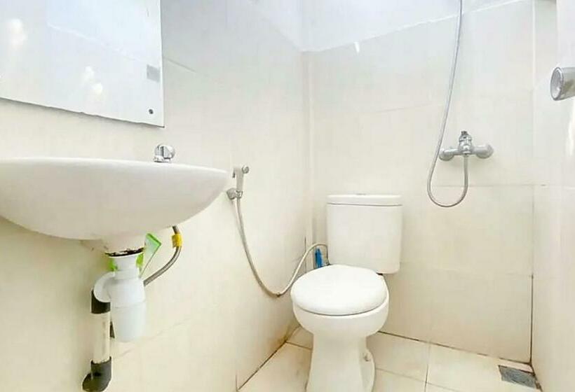 اتاق استاندارد یک نفره, Reddoorz Syariah @ Jalan Hos Cokroaminoto Jambi