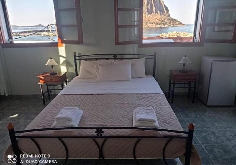 غرفة سوبيريور سرير كينج, Agnantio