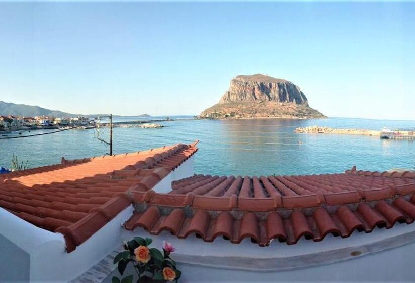 غرفة سوبيريور سرير كينج, Agnantio