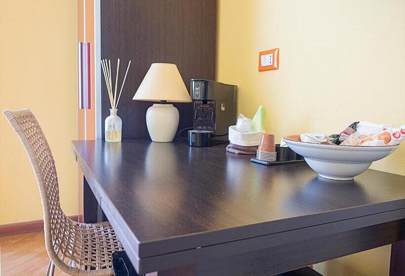 سوییت خانوادگی, Residenza Viani Guest House