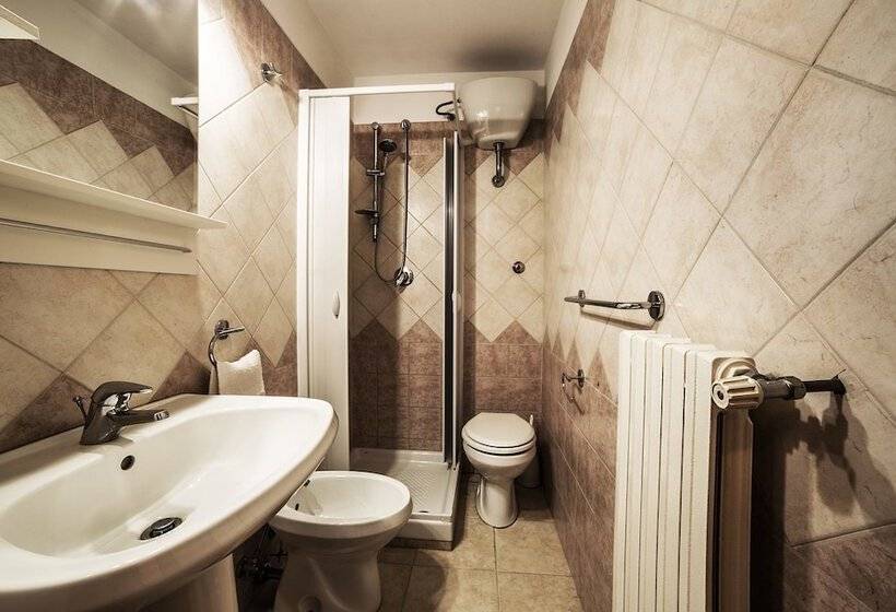 إستديو قياسى مزود بشرفة, B&b Germinario