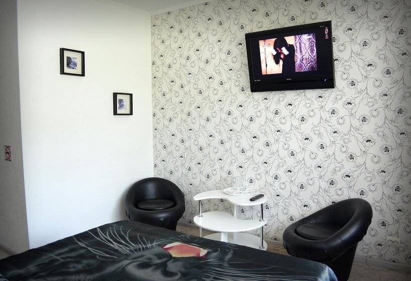 סוויטה, California