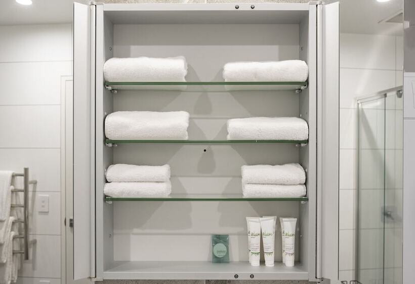 デラックススイート, The Edgerley Suites