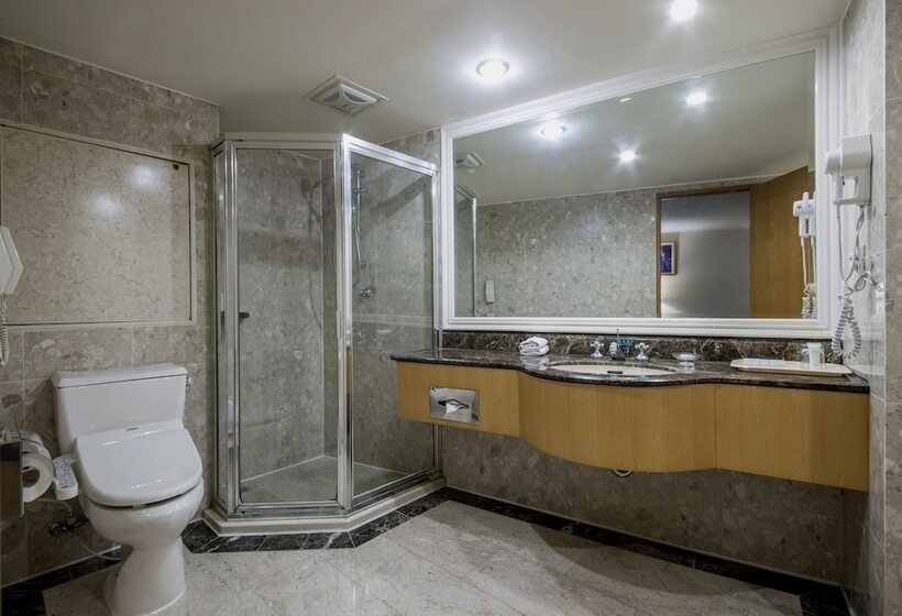 Standardrum, The Carlton Hotel Hsinchu