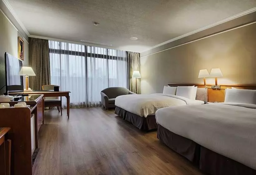 デラックスルーム, The Carlton Hotel Hsinchu