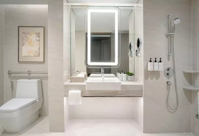 اتاق کلاب, Intercontinental Bangkok, An Ihg