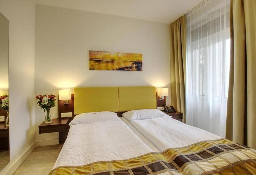 标准间, Rheinfelderhof