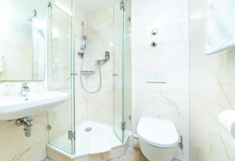 スタンダードルーム, Rheinfelderhof