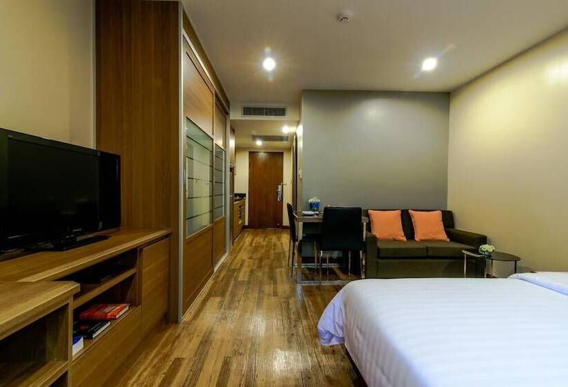 스탠다드 스튜디오, Sima Thani