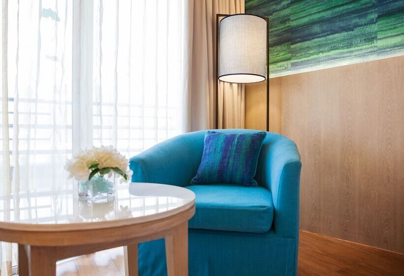 디럭스 트리플 룸, The Royal Paradise Hotel & Spa Sha Extra Plus