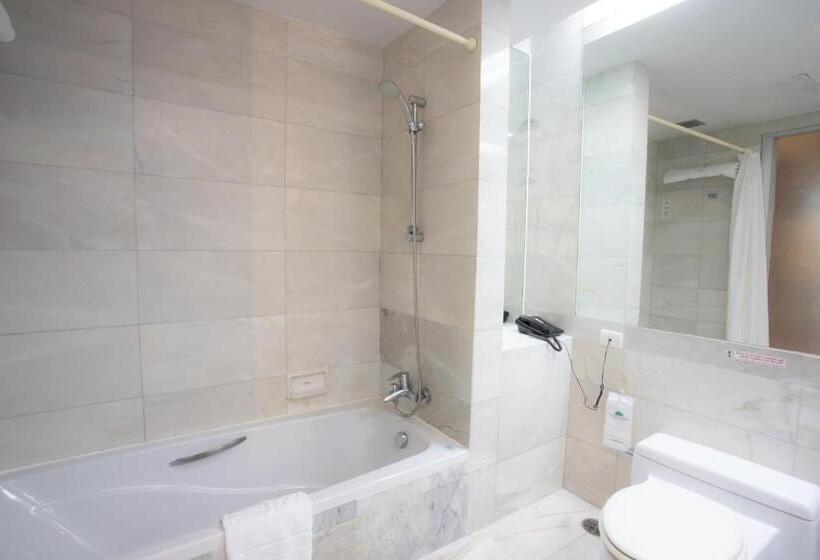 스위트, The Royal Paradise Hotel & Spa   Sha Extra Plus