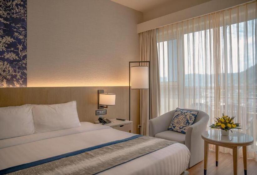 디럭스 룸 측면 바다 전망, The Royal Paradise Hotel & Spa Sha Extra Plus