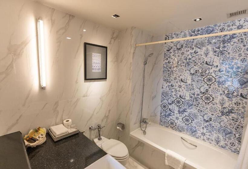 디럭스 룸 측면 바다 전망, The Royal Paradise Hotel & Spa Sha Extra Plus