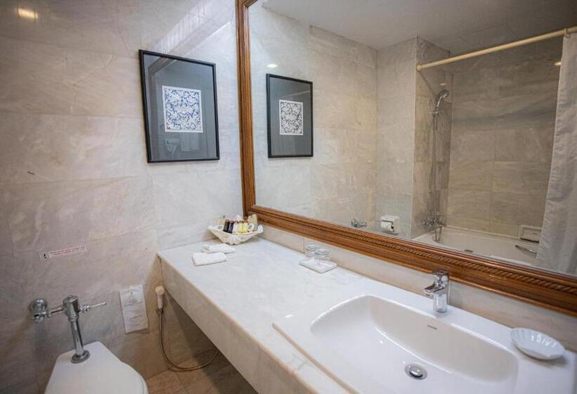 2 베드룸 이그제큐티브 스위트, The Royal Paradise Hotel & Spa Sha Extra Plus