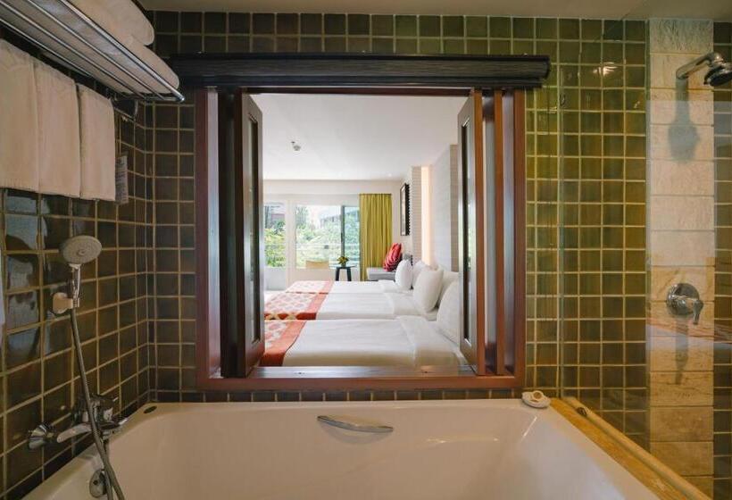 프리미엄 트리플 룸, The Royal Paradise Hotel & Spa   Sha Extra Plus