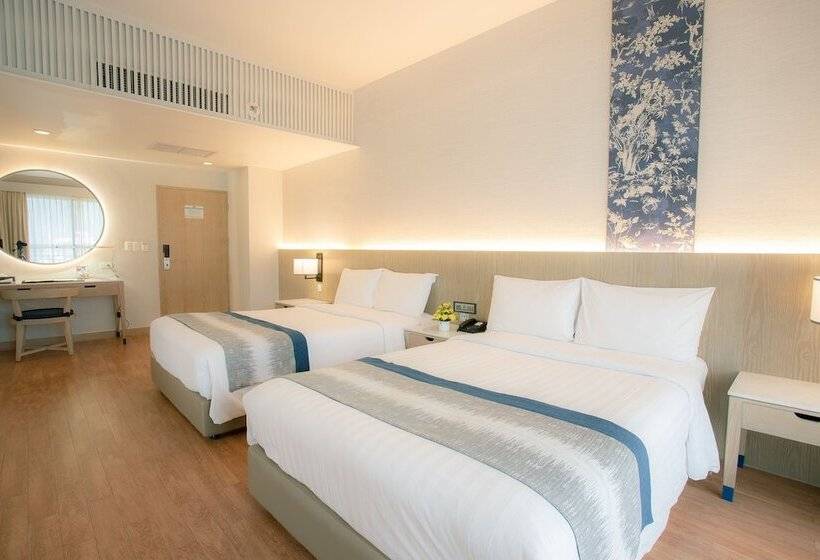 Mini Suite, The Royal Paradise Hotel & Spa Sha Extra Plus