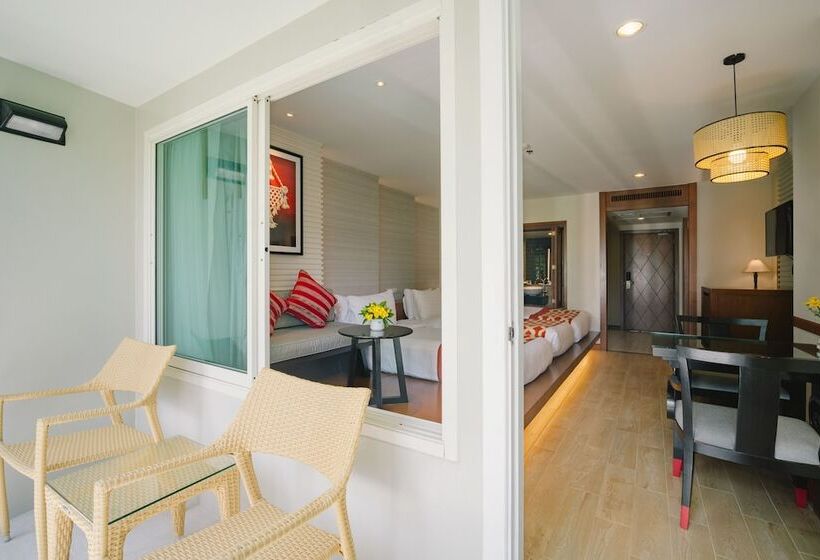 프리미엄 트리플 룸, The Royal Paradise Hotel & Spa Sha Extra Plus