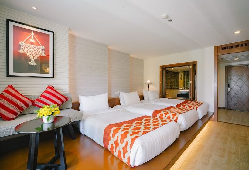 프리미엄 트리플 룸, The Royal Paradise Hotel & Spa Sha Extra Plus